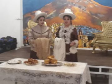 Los estudiantes difunden información de los atractivos potosinos. FOTO SECRETARÍA DE TURISMO GADP