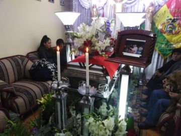 Sus restos son velados en la calle Aramayo 141, frente al cuartel de Bomberos