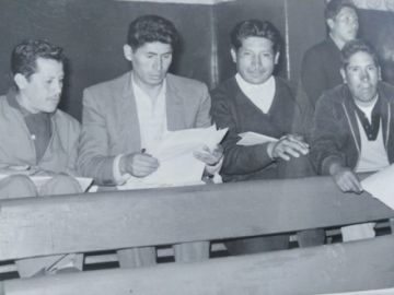Junto a Simón Reyes (2I). Gutiérrez está a la derecha.