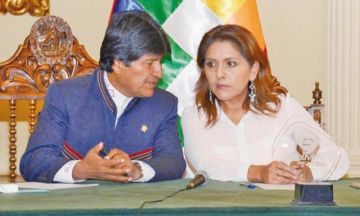 López fue posesionada por Evo Morales como ministra de Comunicación el 23 de enero de 2017.