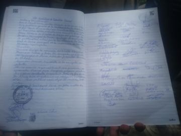 Los dirigentes de Puna brindaron información en la Plaza 10 de Noviembre