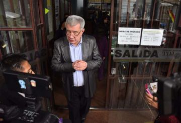 Cumplía una detención domiciliaria por su estado de salud.