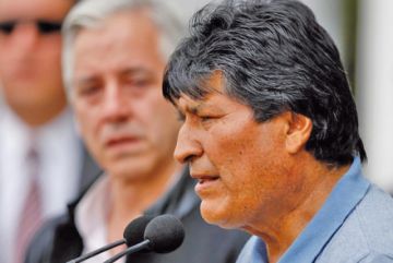 Evo pasó de presidente de Bolivia a jefe de campaña en un mes