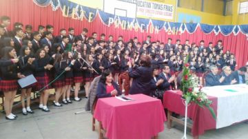 El acto de promoción del Colegio Tomás Frías ayer.