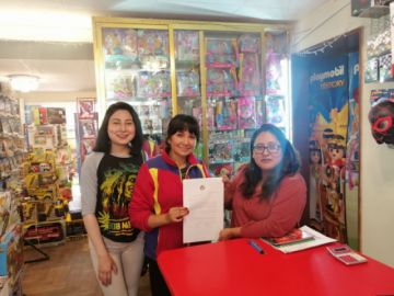 Sugieren envolver regalos navideños  ecológicamente