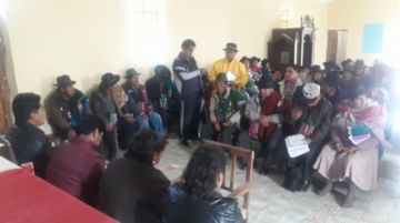 Están en la comunidad de Karachipampa.