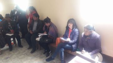 Están en la comunidad de Karachipampa.