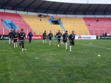Previas del partido.