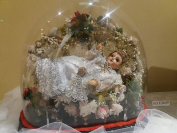 Exposición de niñitos cierra mañana