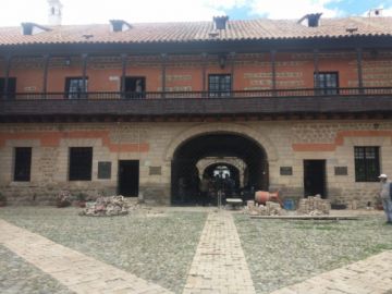 Se realizan trabajos en el repositorio cultural.