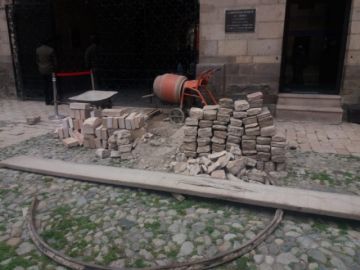 Se realizan trabajos en el repositorio cultural.