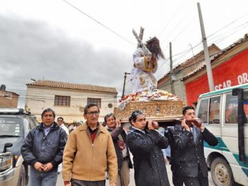 Los devotos acompañaron el recorrido.
