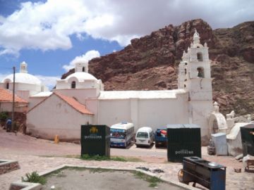 También destaca por su color blanco.