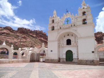 También destaca por su color blanco.