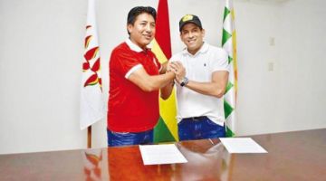 MNR ofrece su sigla a Camacho y Pumari