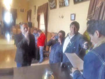 José Luis Murillo fue posesionado por Carlos Carmona. 