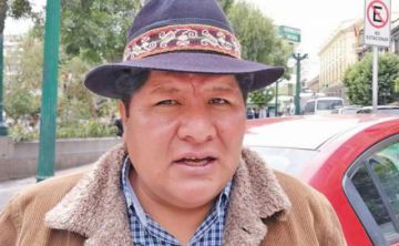 Mamani: "nuestro líder Evo, me parece que nos quiere dividir”