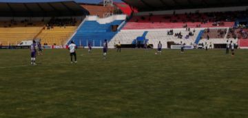 Real Potosí juega en el Víctor Agustín Ugarte.