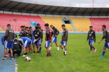 La banda roja en el cierre de sus prácticas.