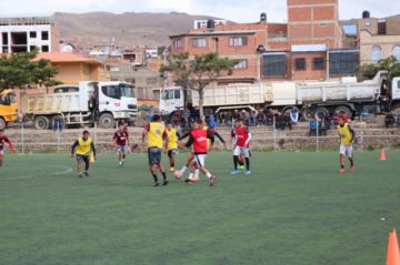Los jugadores lilas durante su entrenamiento.