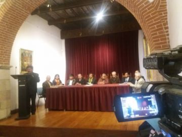 Los delegados del país se reúnen en la Villa Imperial.