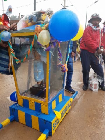 Un Tata Q'aqcha.