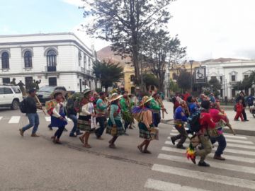 Lanzaron la actividad invitando a la ciudadanía.