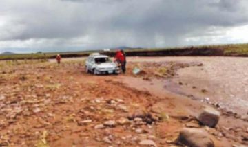 Adolescente y su hermana fallecen tras ser arrastrados por un río