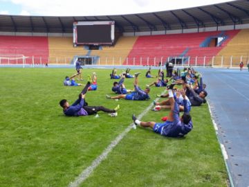 Se preparan para su partido de visitante.