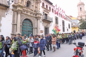 Acompañaron a los familiares hasta el Cementerio General.