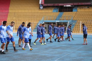 Los jugadores lilas durante su último entrenamiento en la Villa Imperial.