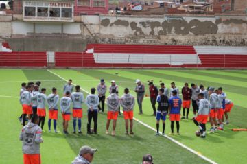 Los jugadores de los altos de San Juan durante su entrenamiento.