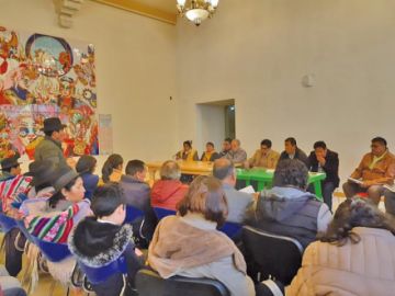 La reunión se realizó en la Asamblea Legislativa Departamental.