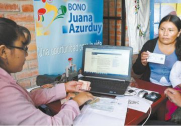 El Ministerio de Salud inicia el pago del bono Juana Azurduy