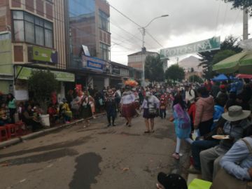 Las comparsas despiden el carnaval.
