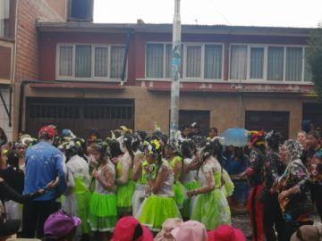 Las comparsas despiden el carnaval.