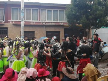 Las comparsas despiden el carnaval.