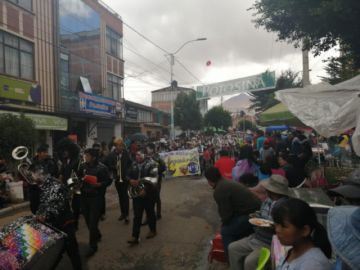 Las comparsas despiden el carnaval.