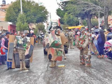 Los "transformers" del Regimiento Pérez III de Infantería. 