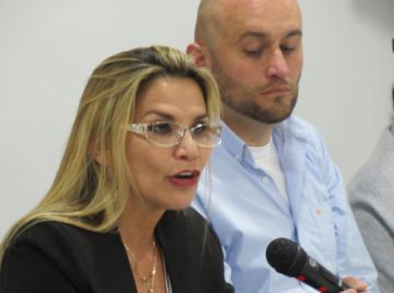 La presidenta dijo que la cultura no debe politizarse.