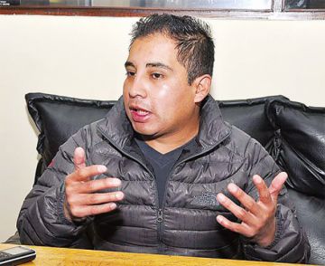 Afirman que el MAS utiliza su mayoría "irracionalmente"