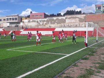 Los equipos se juraron su permanencia en la primera B