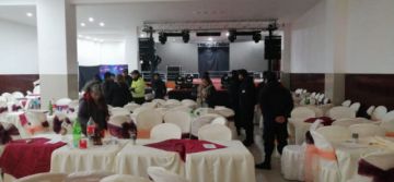Desalojaron a las personas y se clausuró el salón. FOTO: INTENDENCIA MUNICIPAL