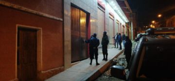 Desalojaron a las personas y se clausuró el salón. FOTO: INTENDENCIA MUNICIPAL