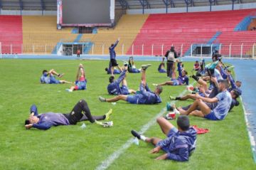 Los jugadores lilas durante un entrenamiento anterior.