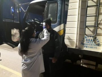 Personal municipal realiza controles: FOTO NIDIA BEJARANO