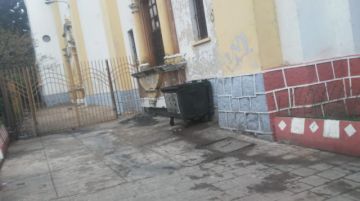 EMAP recogió la basura en horas previas. FOTO EMAP