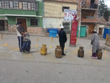 La fila se registró esta mañana.