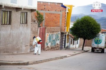 Fumigaron diferentes zonas y establecimientos.