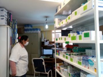 La concejala habló con el personal médico